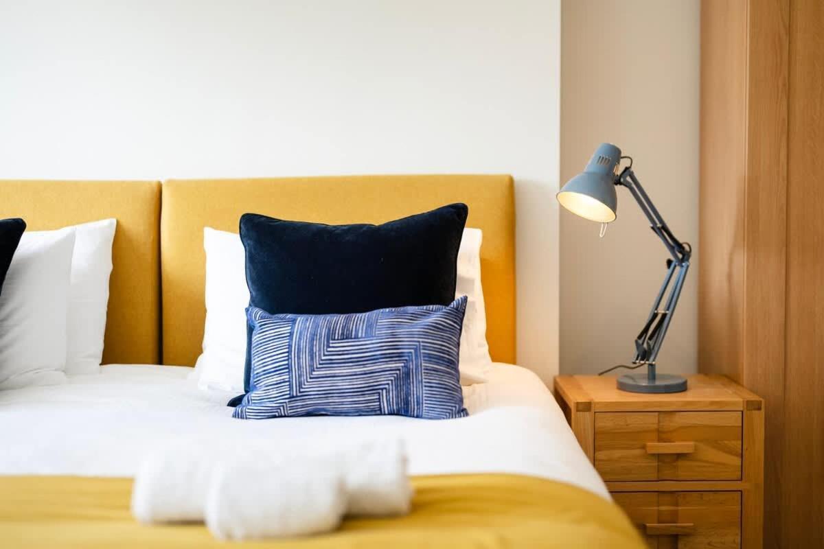 Spacious And Quiet Ground Floor Flat 브리스틀 외부 사진