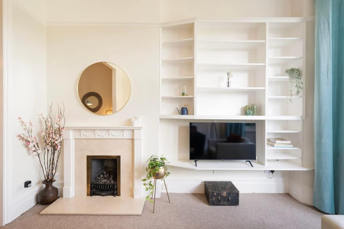 Spacious And Quiet Ground Floor Flat 브리스틀 외부 사진